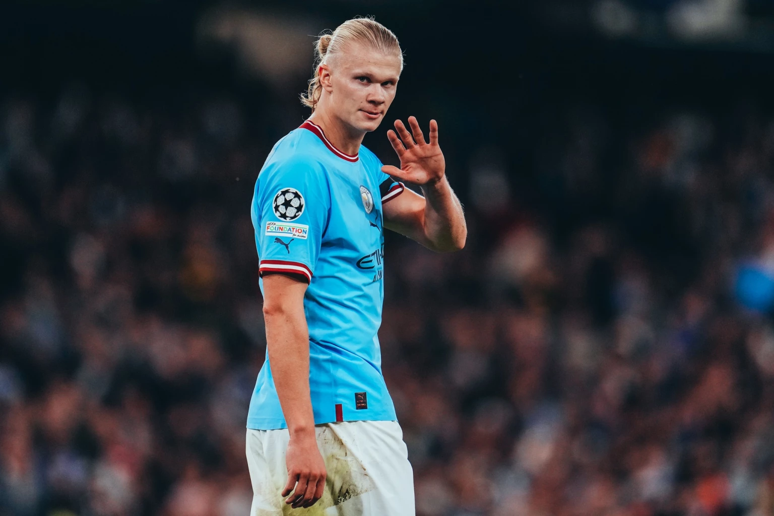 Haaland goal reminds Guardiola of Cruyff as Man City beat Dortmund 2-1