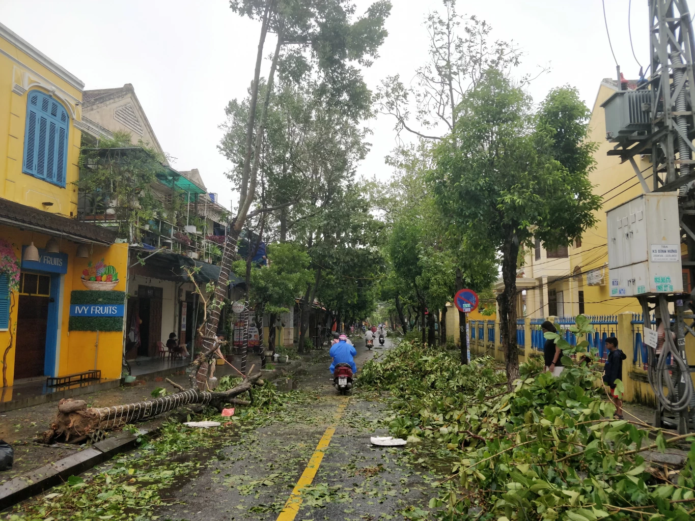 Vietnam downgrades Typhoon Noru, but warns of flood risks