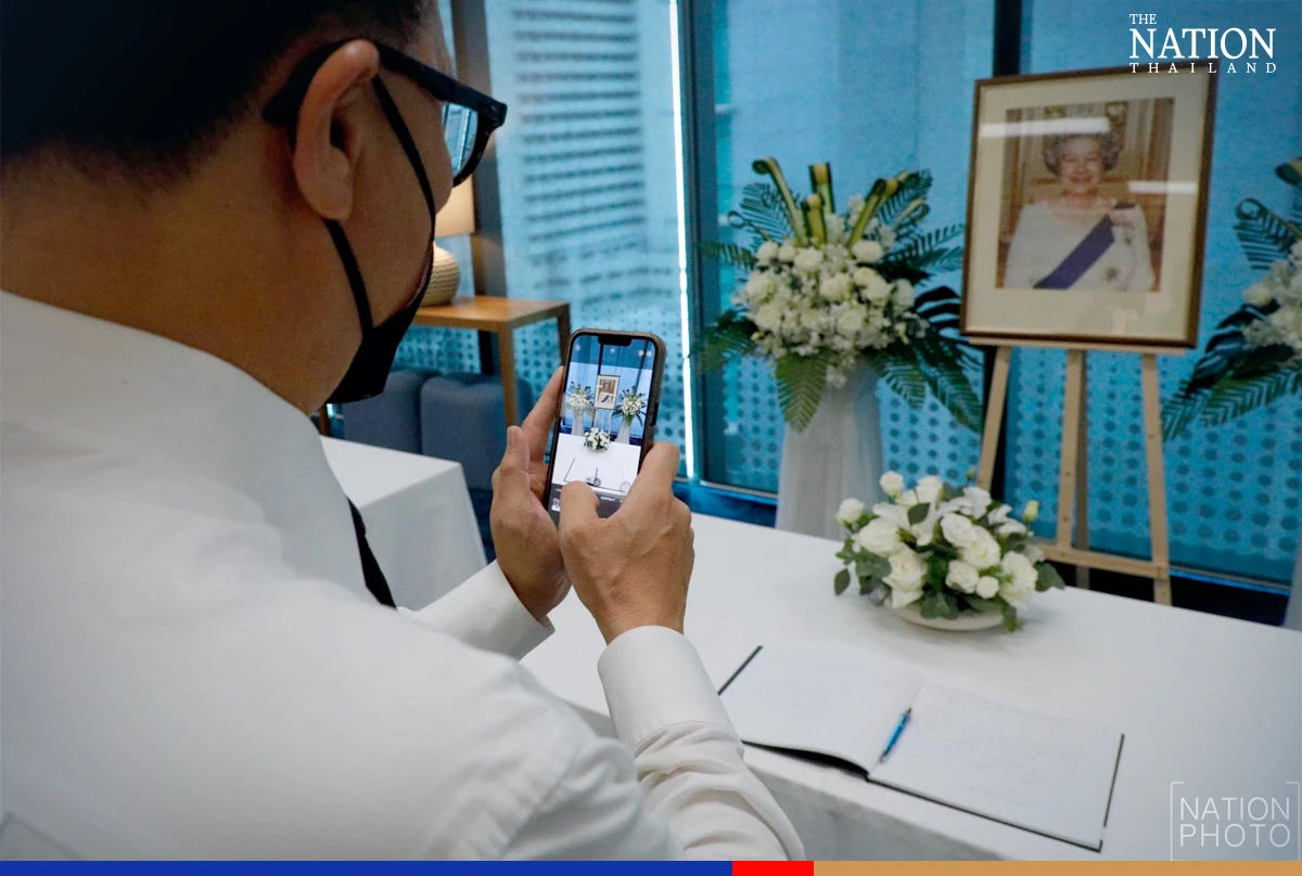 ‘You’ve done us proud’: Bangkok Brits pen tributes to late queen