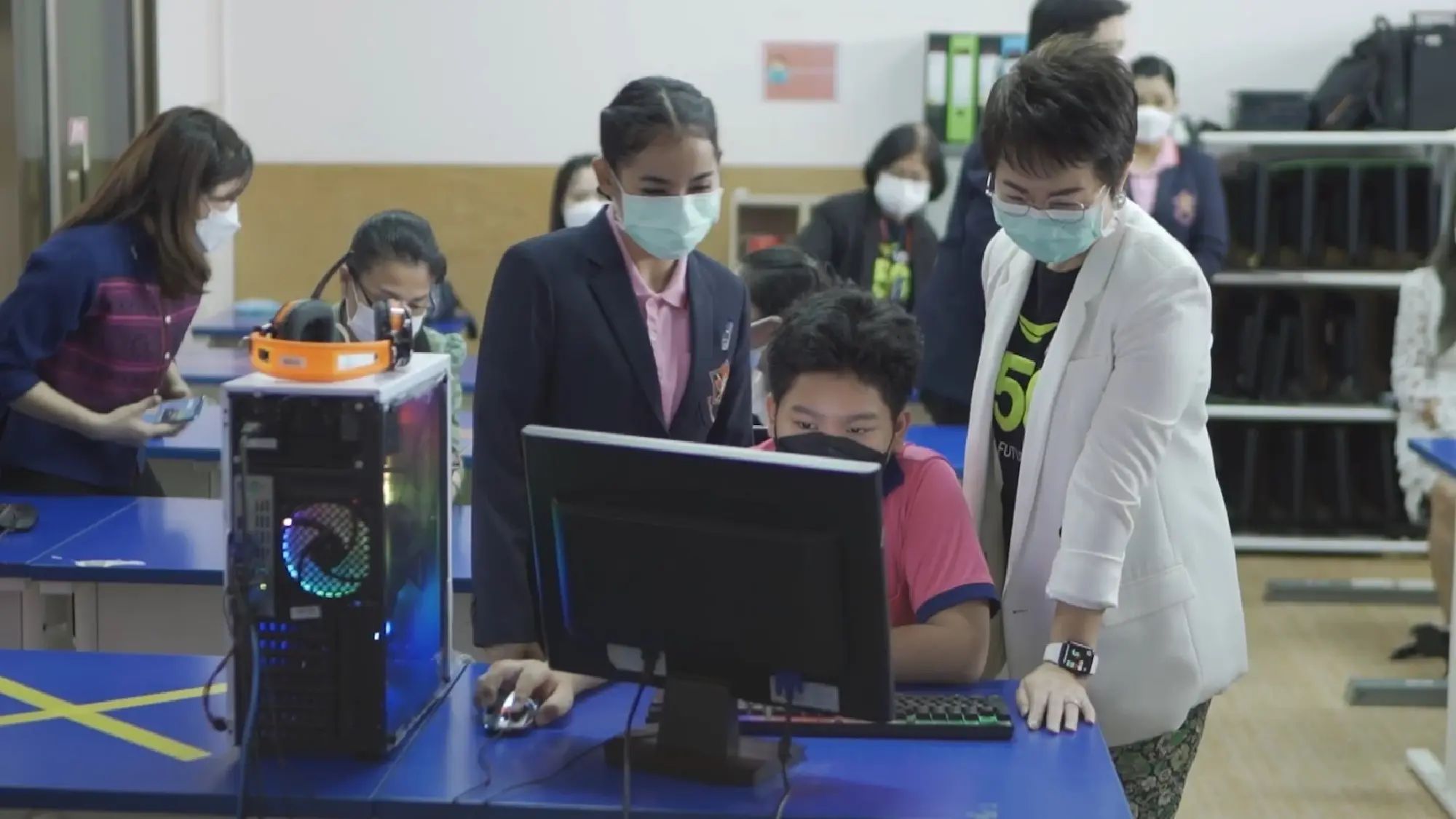 AIS launches Thailand’s first “Aunjai Cyber Course” to level up digital education