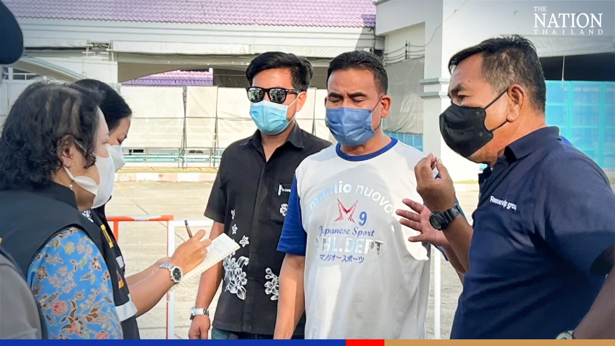 Video of foreign tourists held up by Phuket ‘taxi mafia’ sparks probe