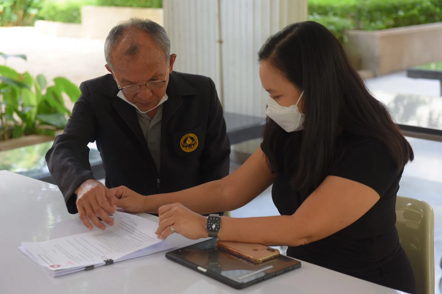 True-Dtac merger deal still in chaos; Chula president urged to investigate its merger survey after widespread doubts in transparency