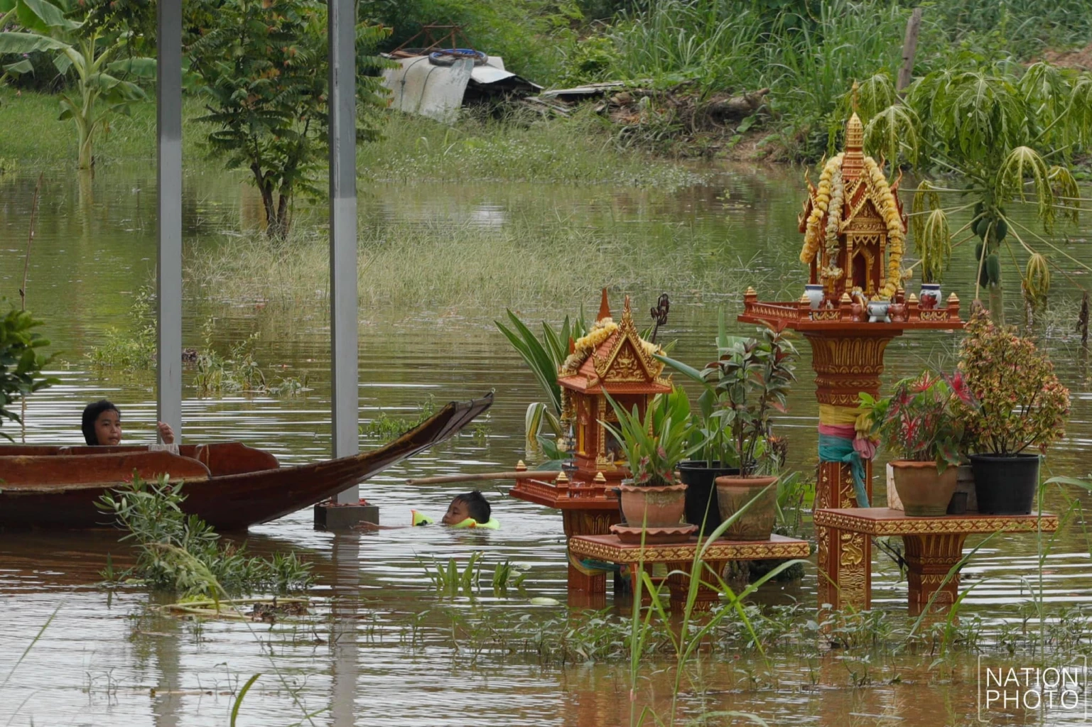 Ayutthaya hit by river overflows