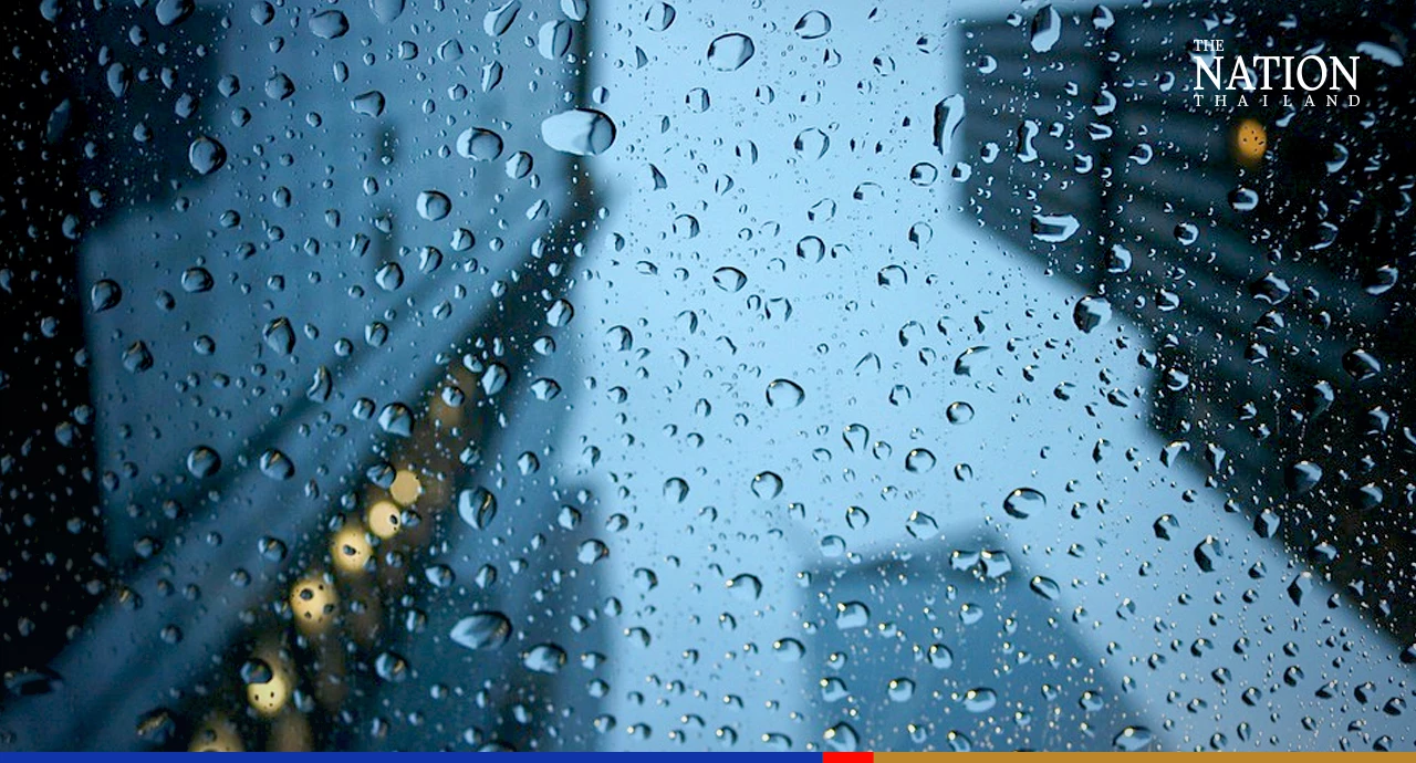 Residents of seven Bangkok districts get flood warning