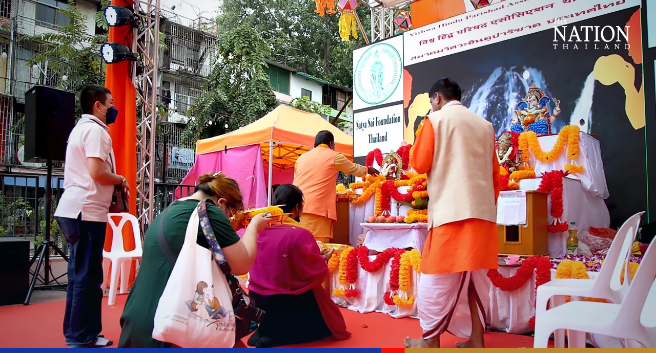 Diwali illuminates Bangkok’s Little India with lights, sounds and flavours