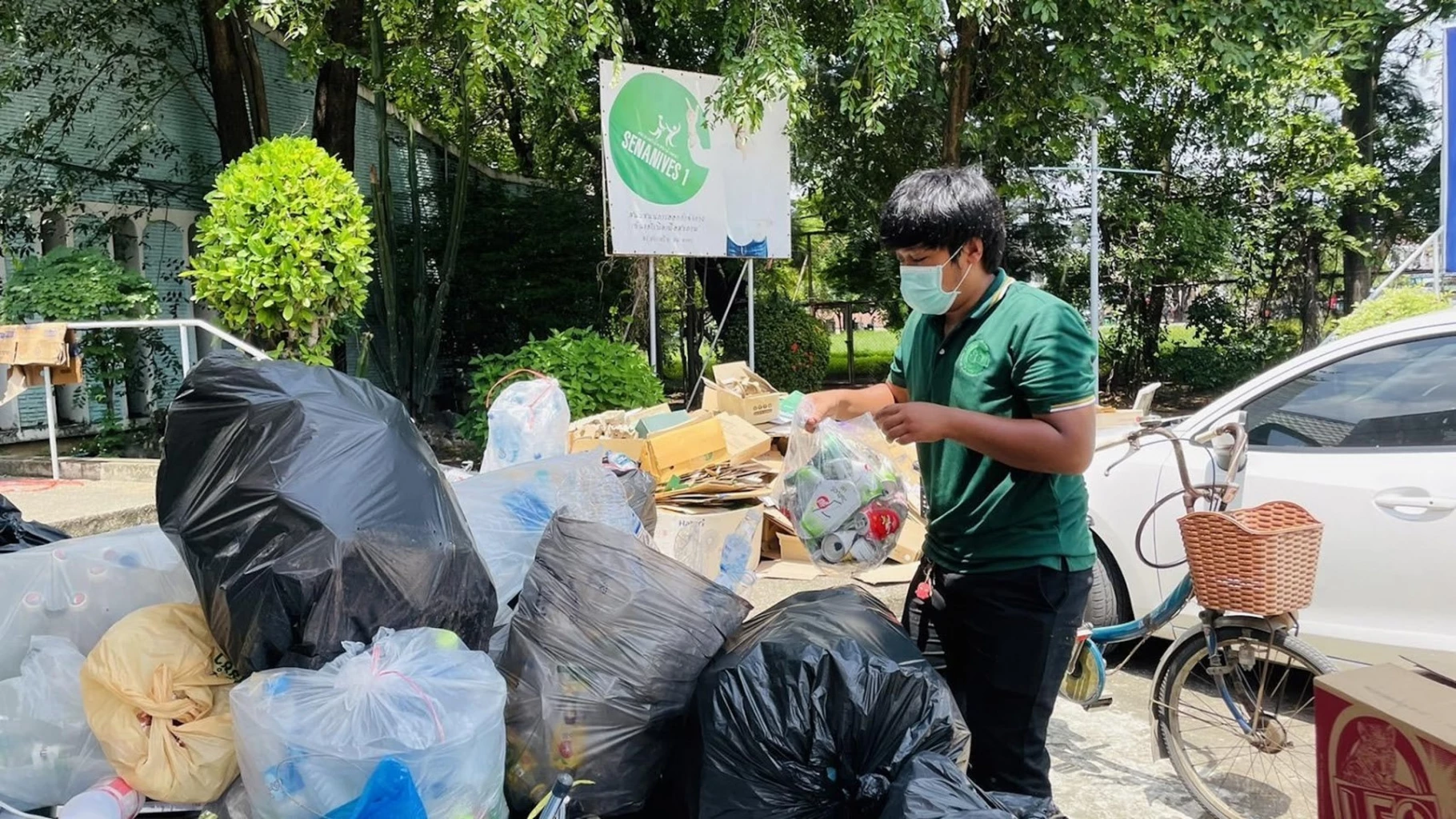 Five universities win Green Youth gold awards for making a difference with environment projects