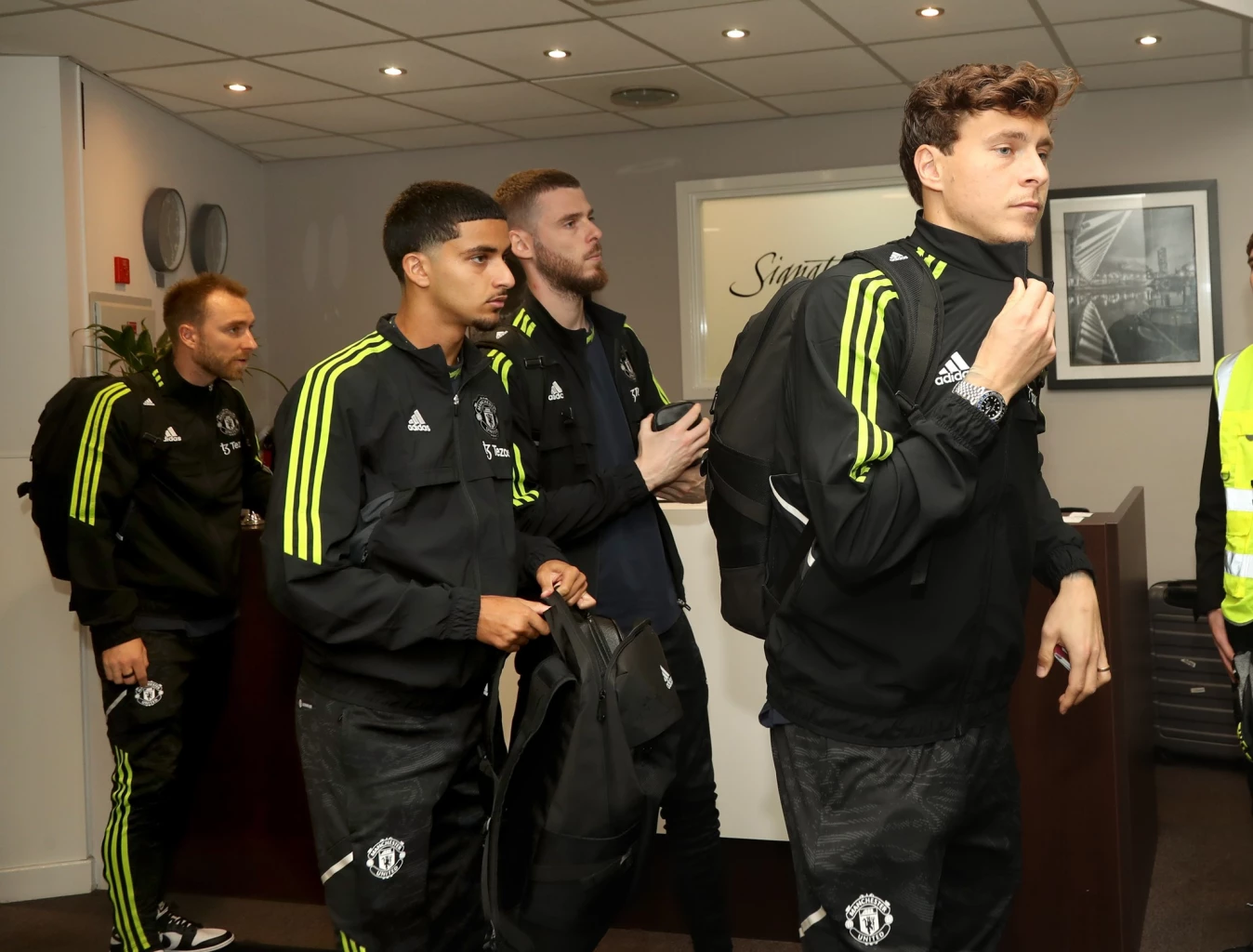 Ten Hag reveals team news for Thursday