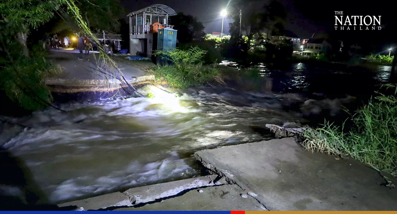 Ayutthaya river overflows, washing away road and flooding 3 districts