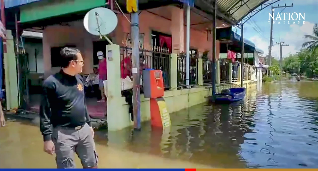 Runoffs from Ubol Ratana Dam inundate many areas of Khon Kaen