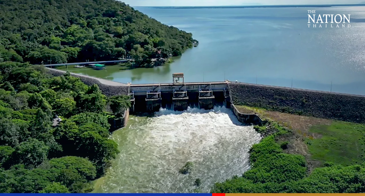 Runoffs from Ubol Ratana Dam inundate many areas of Khon Kaen