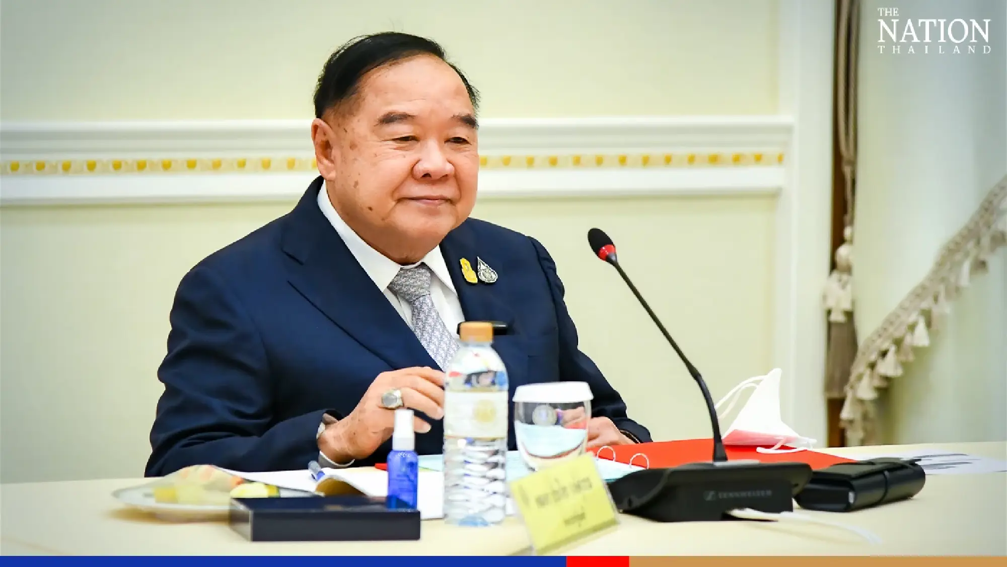 Step up crackdown on drugs, illegal firearms possession, Prayut tells agencies