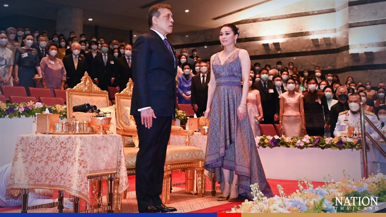 Their Majesties attend revival of annual Khon Luang performance in Bangkok