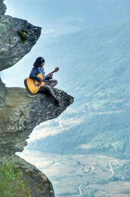 Vietnam’s 5 magnificent cliffs that offer heart-stopping adventure