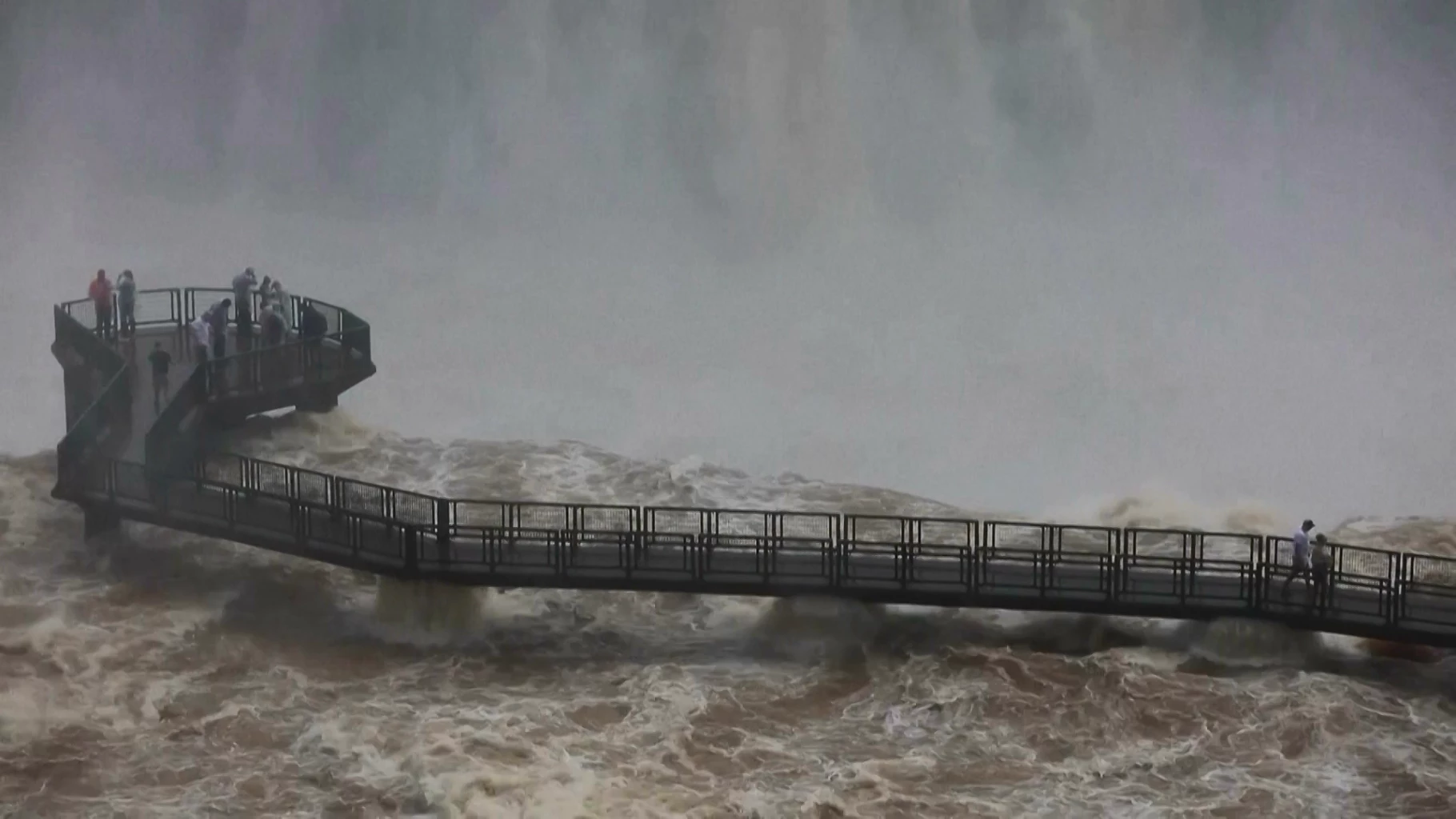 World’s largest waterfall surges back to life after drought