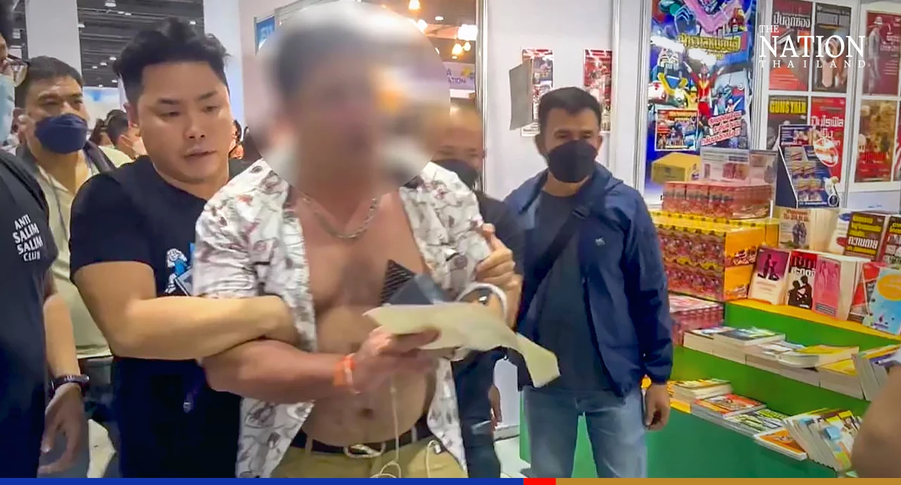 Thanathorn attacked in Bangkok by man yelling ‘I have a bomb’