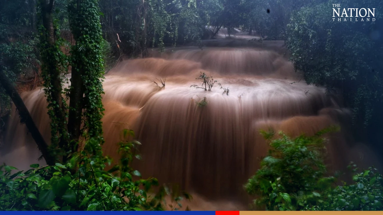 Days of heavy rain make Sri Nakarin Dam National Park too dangerous for tourists