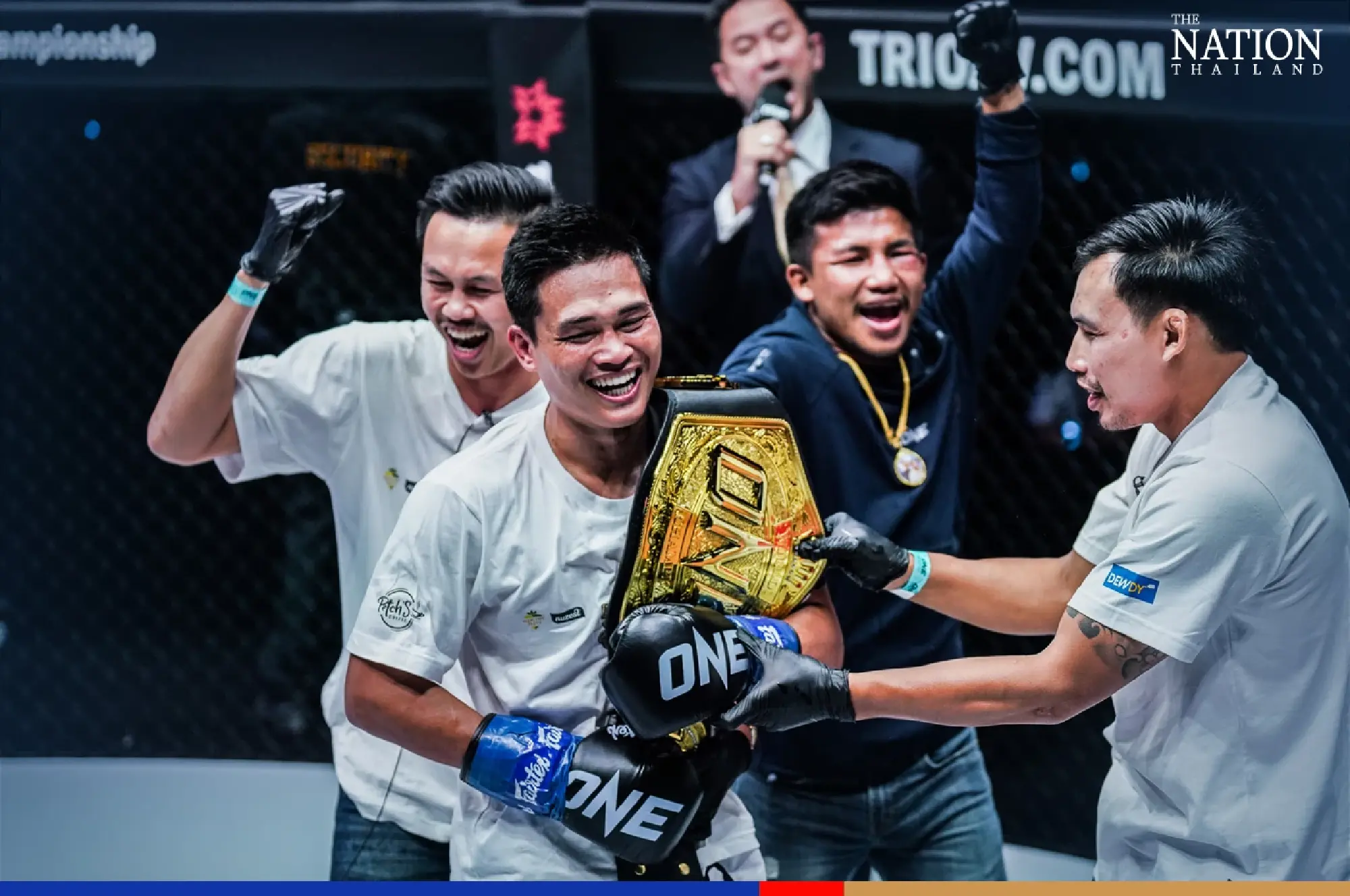 Petchtanong Petchfergus Shocks Hiroki Akimoto to Capture ONE Bantamweight Kickboxing World Title by Split Decision