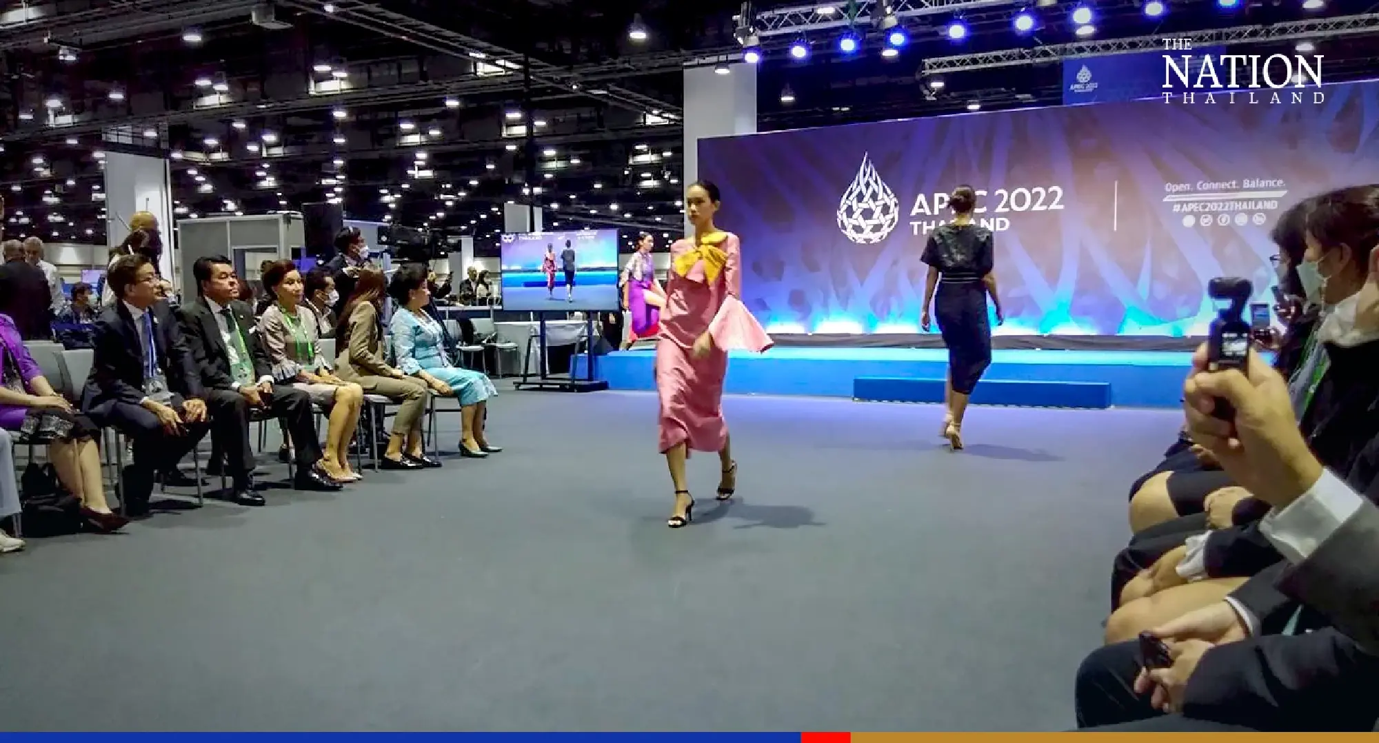 Apec 2022: Showcase for shimmering beauty of Thai silk