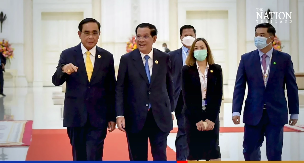 With a hug and praise, Prayut and Hun Sen meet for first time in three years