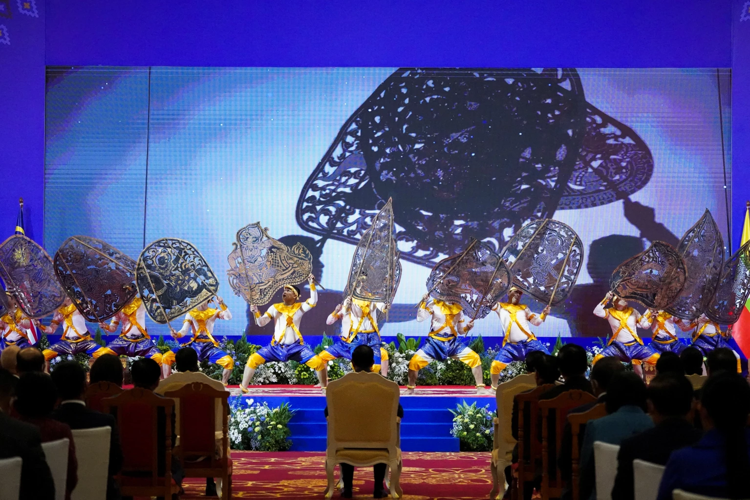 Asean leaders join the opening session of summit in Cambodia