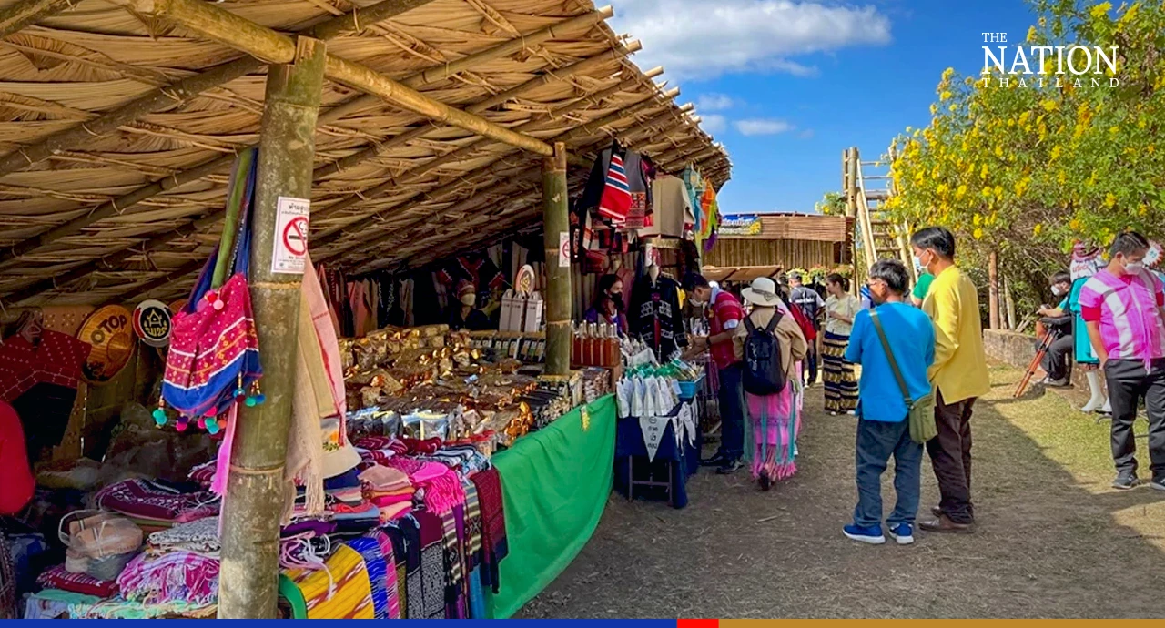 Beautiful yellow-orange sea of marigolds in Mae Hong Son beckons visitors