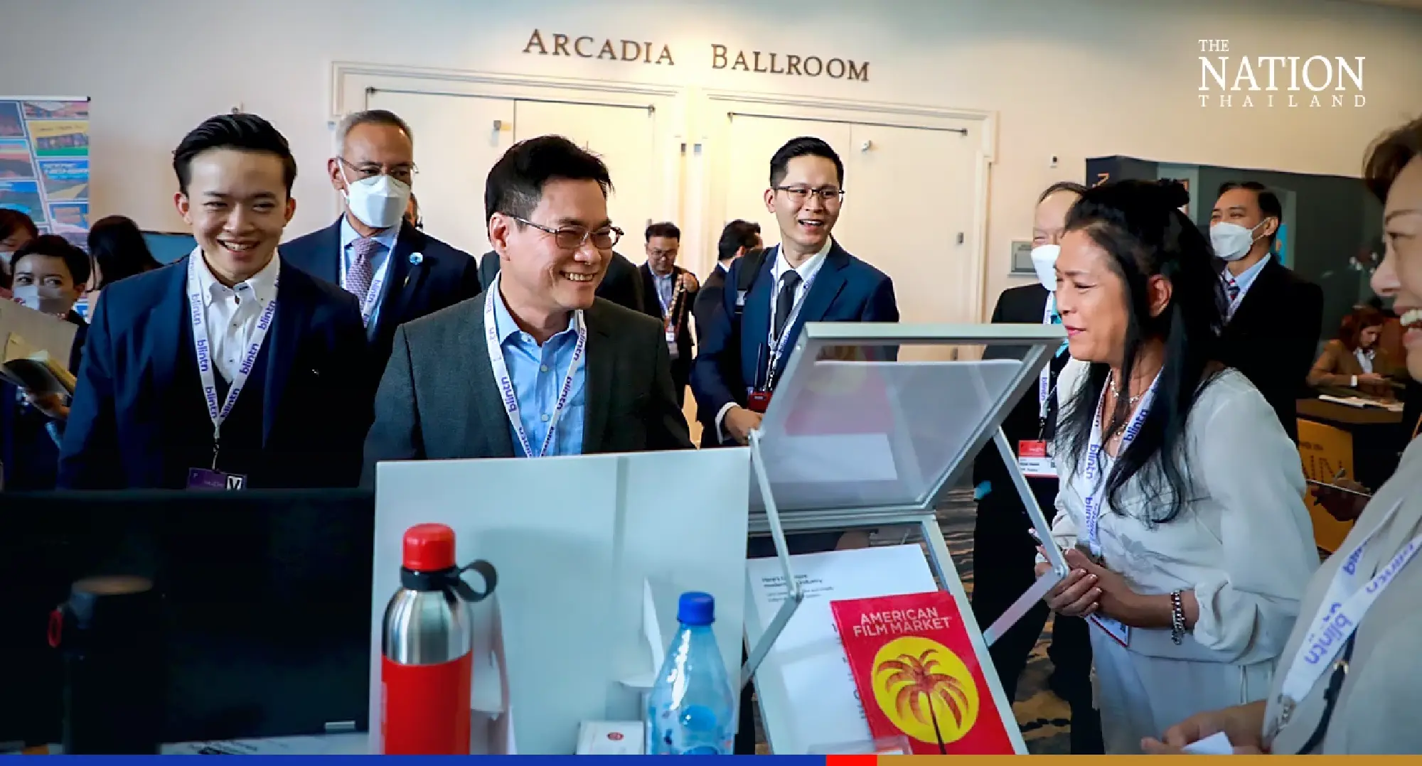 Jurin visits Thai owner of mega importer in LA, promotes Thai films at AFM event