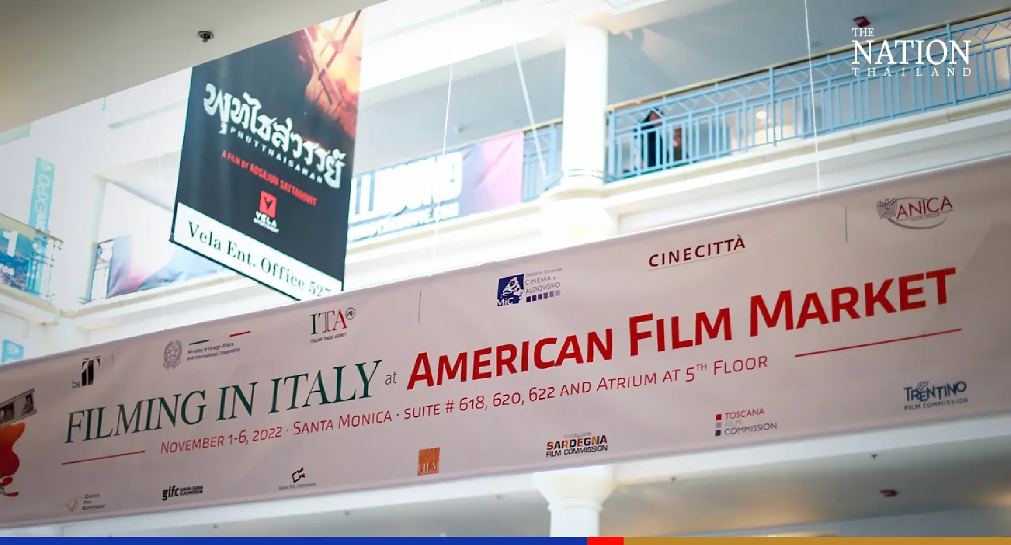 Jurin visits Thai owner of mega importer in LA, promotes Thai films at AFM event