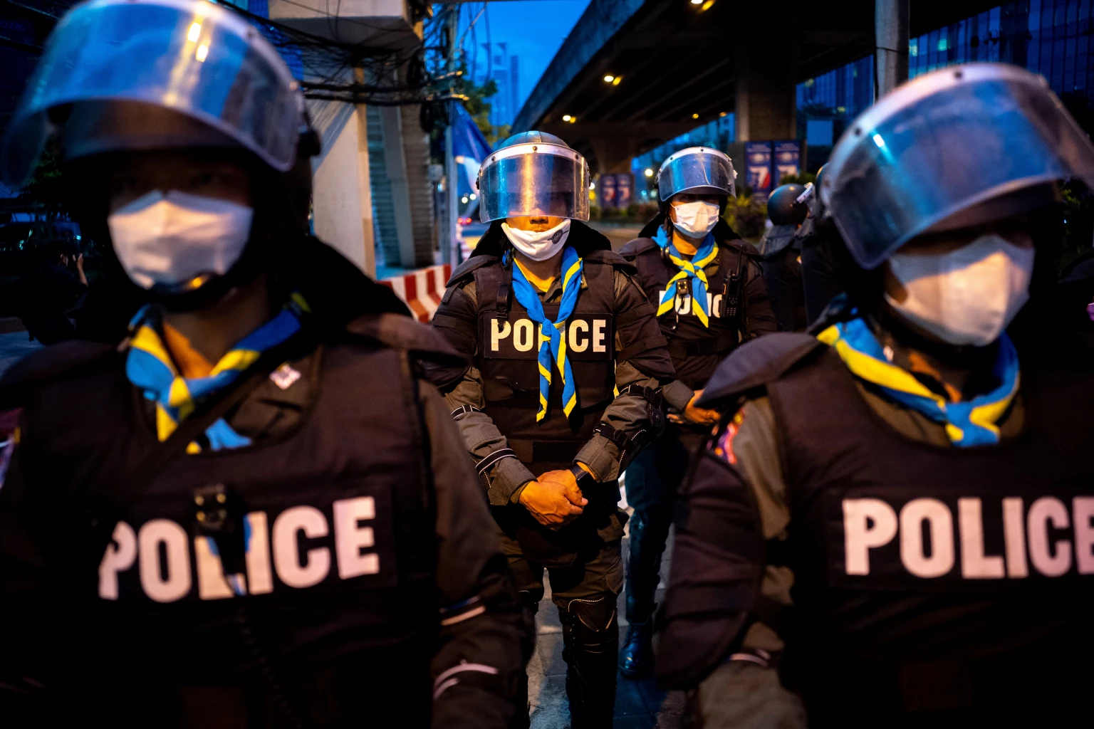Riot police officers stand guard near the Queen Sirikit National Convention Center where the APEC summit will be held, in Bangkok, Thailand, November 14, 2022. REUTERS/Athit Perawongmetha