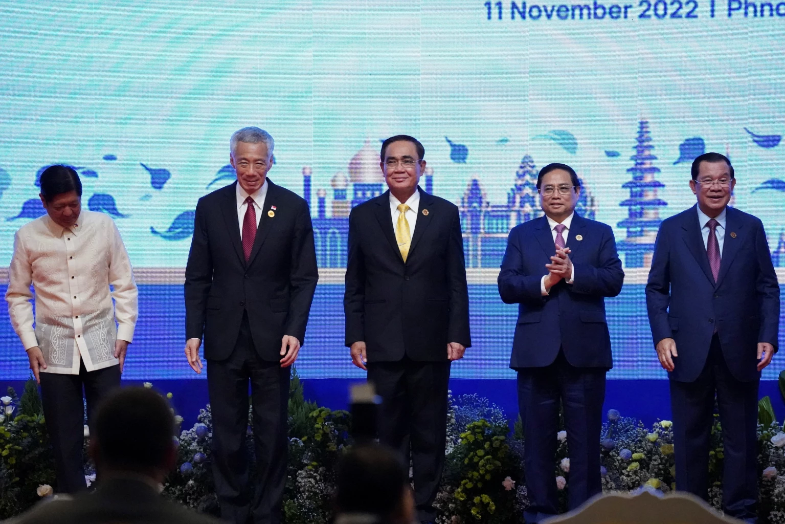 Asean leaders join the opening session of summit in Cambodia