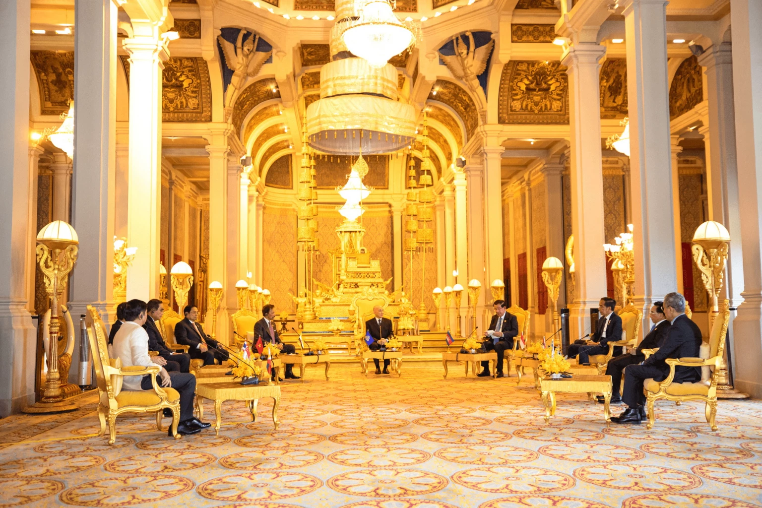 Cambodia's King met with regional leaders attending the ASEAN Summit