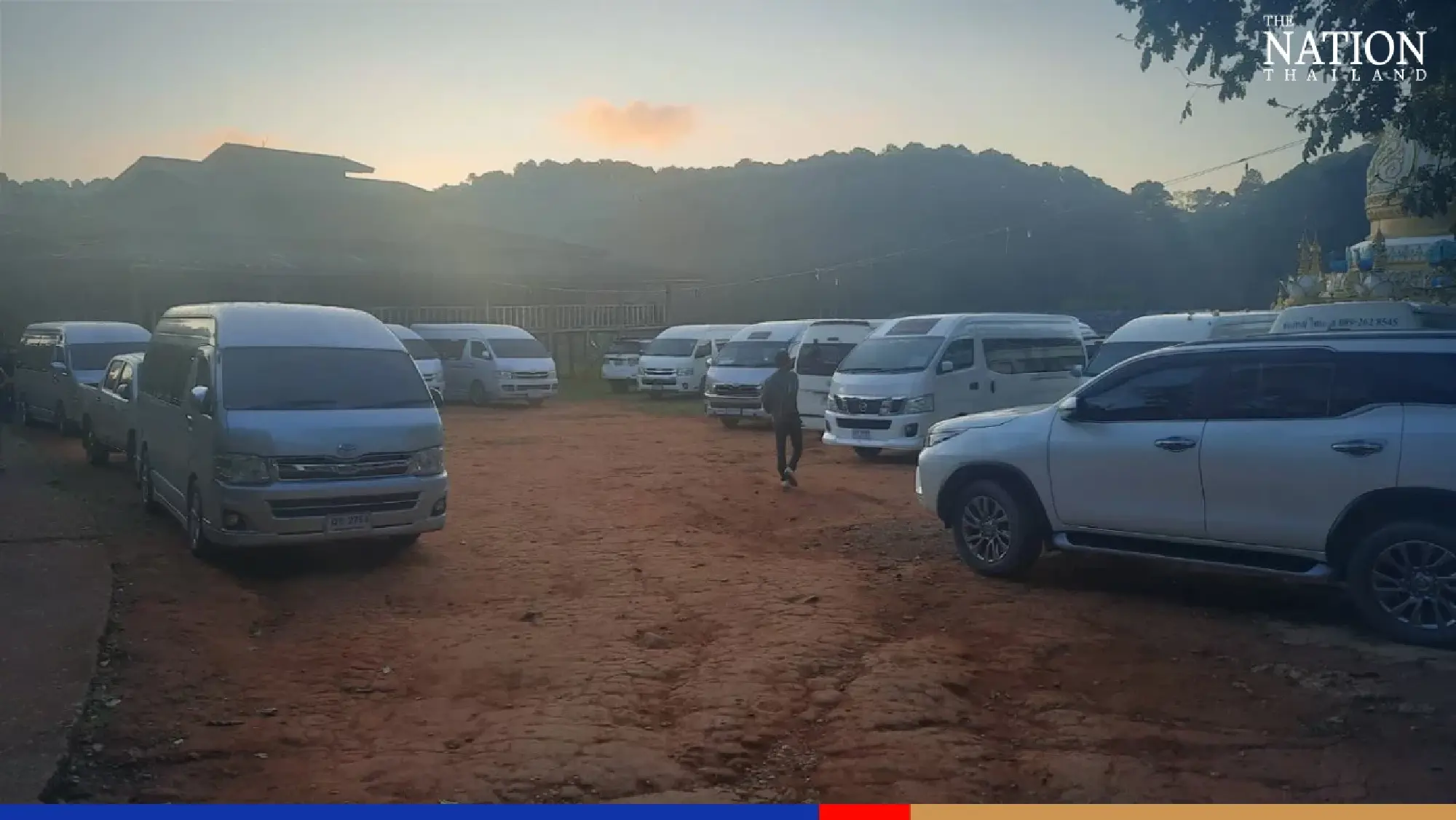 Visitors sleep in cars as ‘Switzerland of Thailand’ overflows during chilly long weekend