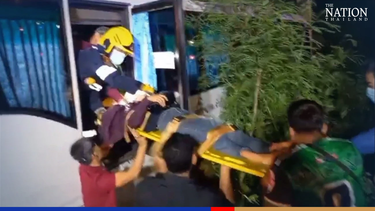 Bus slides off road in Phetchaburi, injures 18