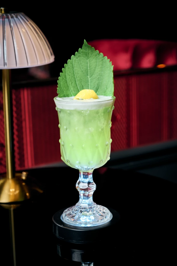 Retro ONE TWO TWO bar opens door to 1920s Paris on Sukhumvit