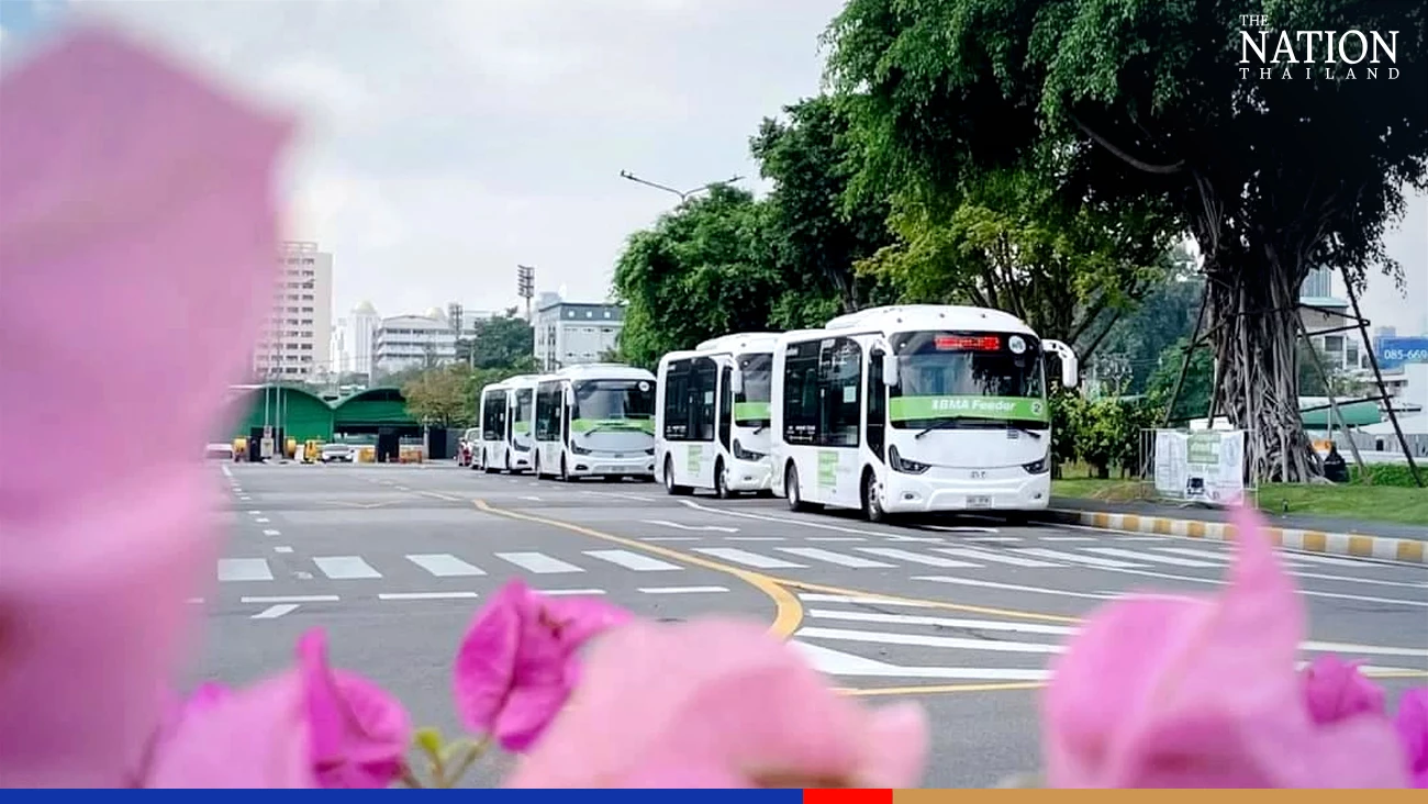 BMA offers free buses to Bangkok floating markets every weekend from New Year’s Eve