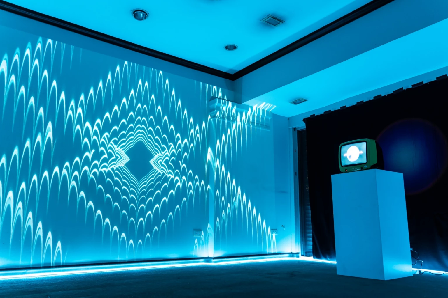 Bangkok’s annual light and digital art festival “Awakening Bangkok 2022” returns for its 5th edition to the Charoenkrung-Talad Noi neighborhood