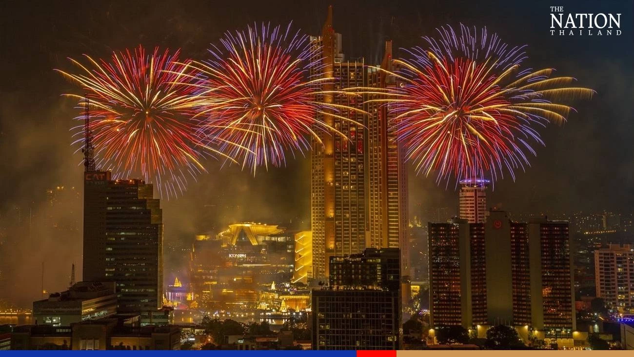Chao Phraya river to light up with spectacular firework displays during new year countdown