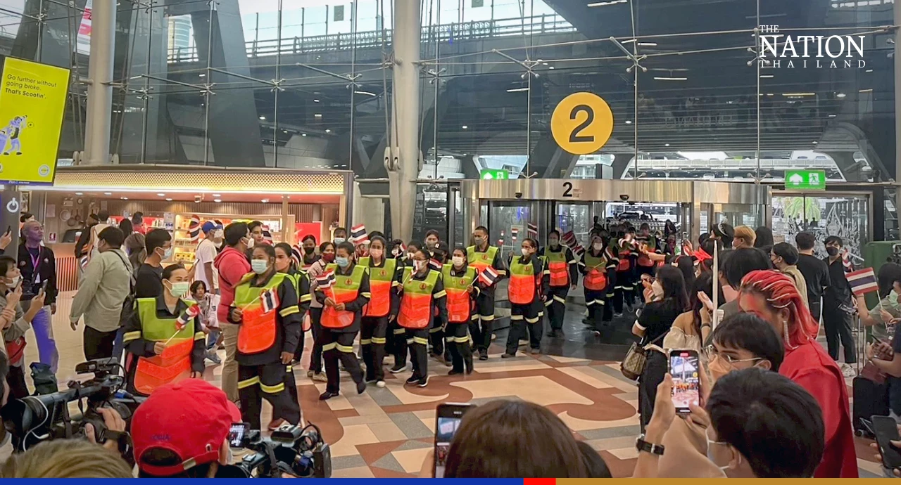 Pomp and pageantry: Anna Sueangam-iam off to New Orleans for Miss Universe crown