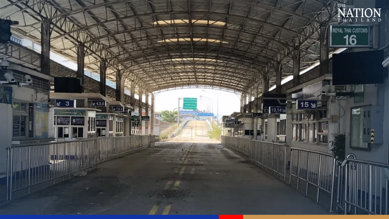 Deadly clashes continue between Myanmar troops and Karen rebels near Thai border