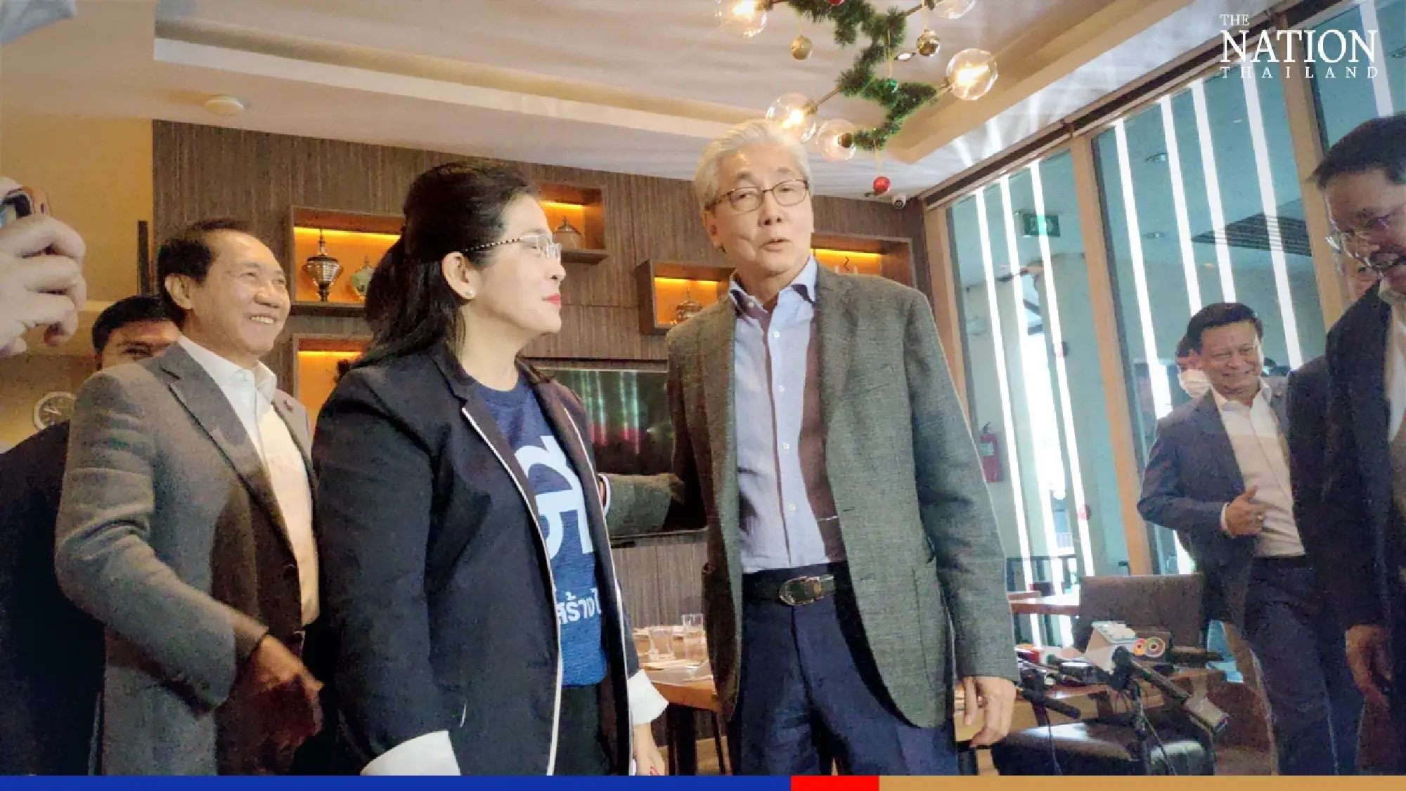 Sang Anakot Thai and Thai Sang Thai announce electoral alliance