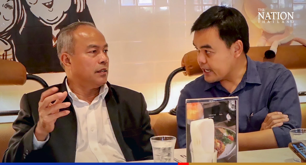 Sinit Lertkrai and Thanawat Phukaoluan