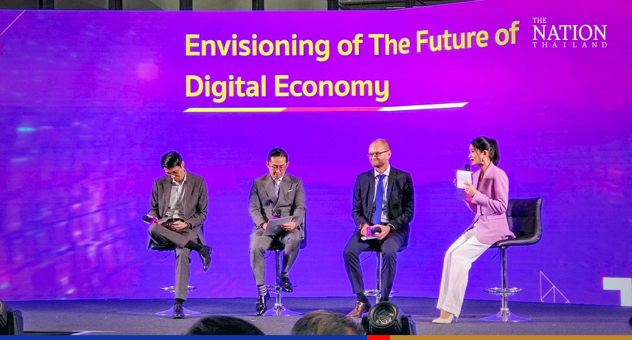 Harry Goh (second from left), Jyri Järviaho (second from right)