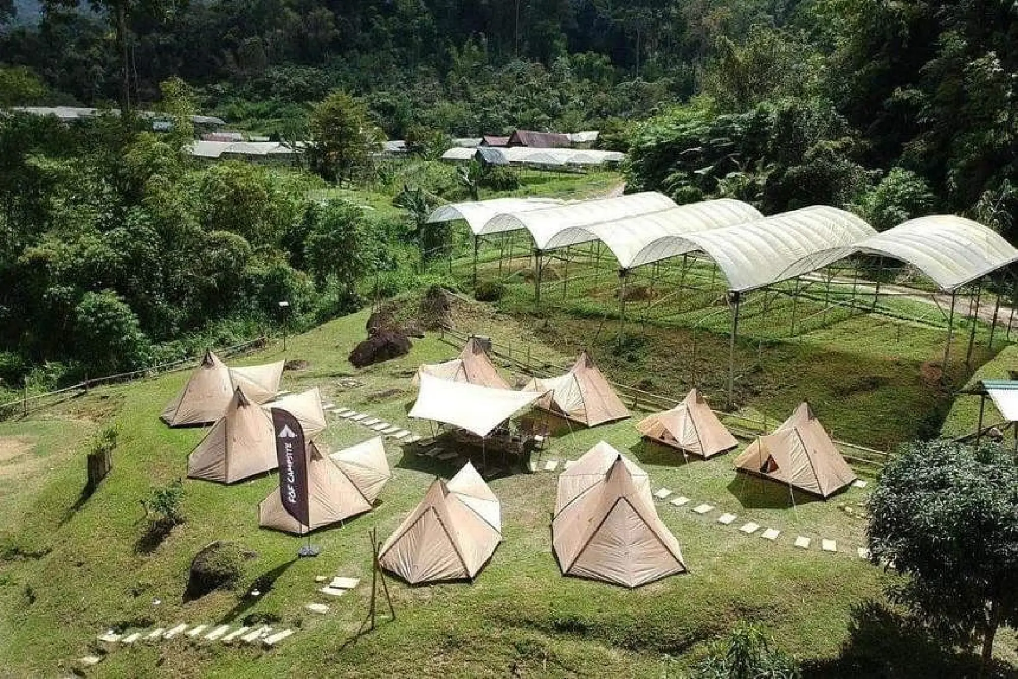 Landslide hits campsite off Genting: Child among 16 killed