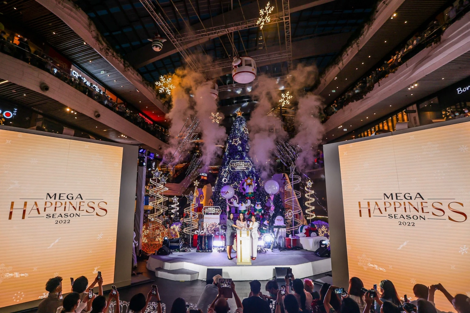 Megabangna Opens Magic Factory of Festive Fun and Gifts