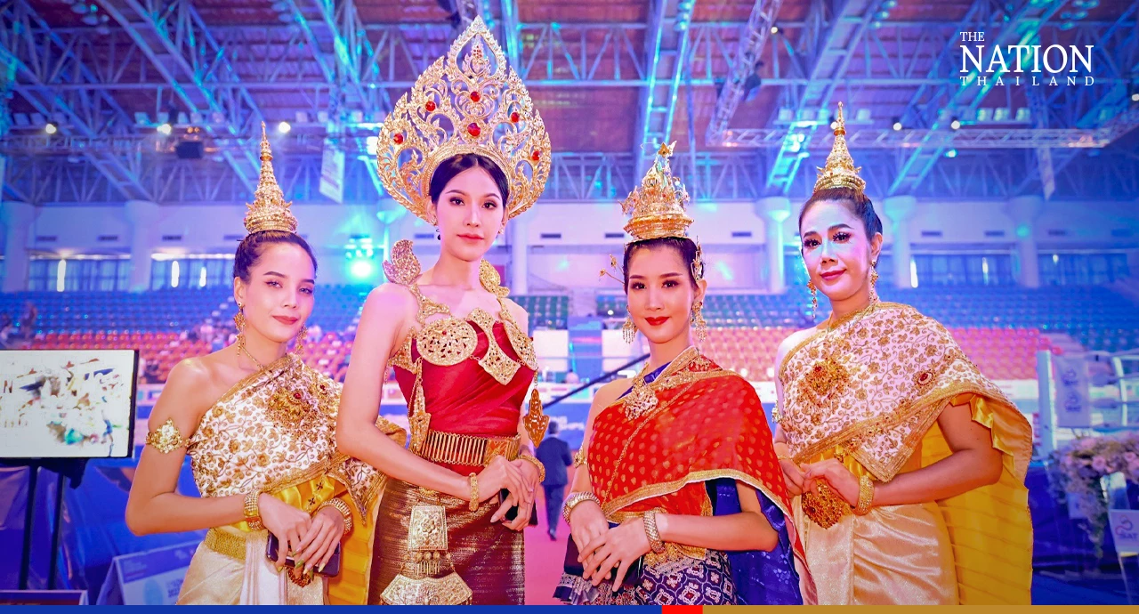 Thai fighters face Asia's top kickboxers in Bangkok qualifying for World Combat Games