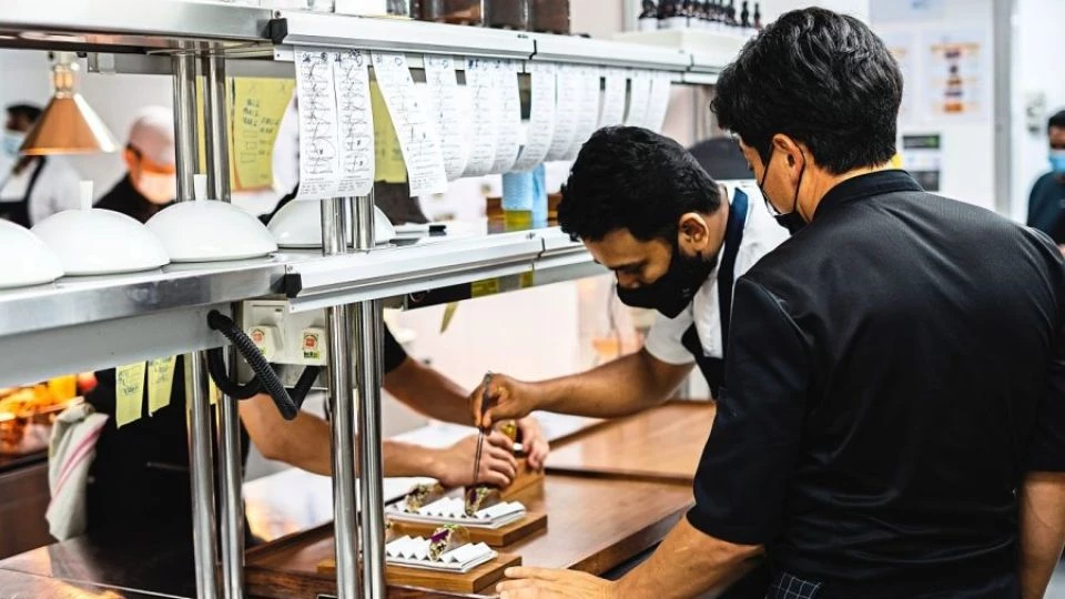 Why are collaborative dinners so popular in KL now?