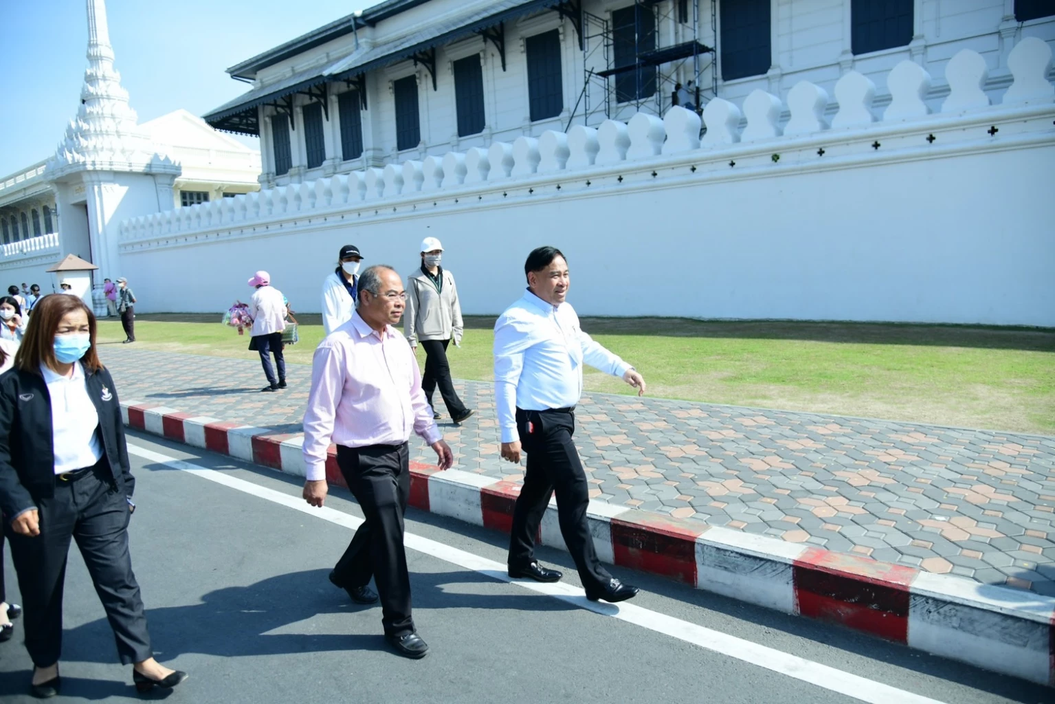 Bangkok checks readiness of tourist coordination centre, tourist kiosks
