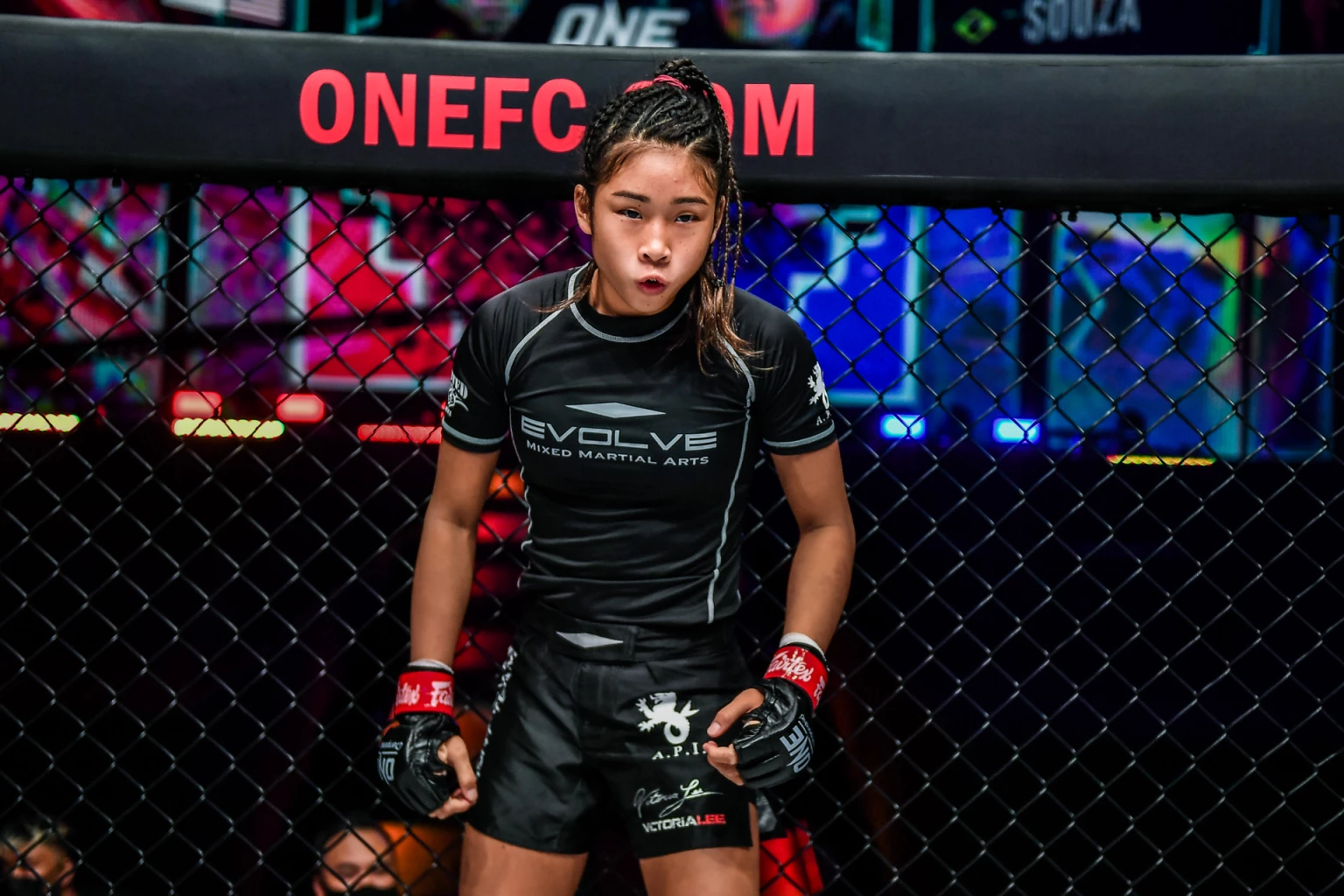 Rising MMA fighter Victoria Lee passes aged 18