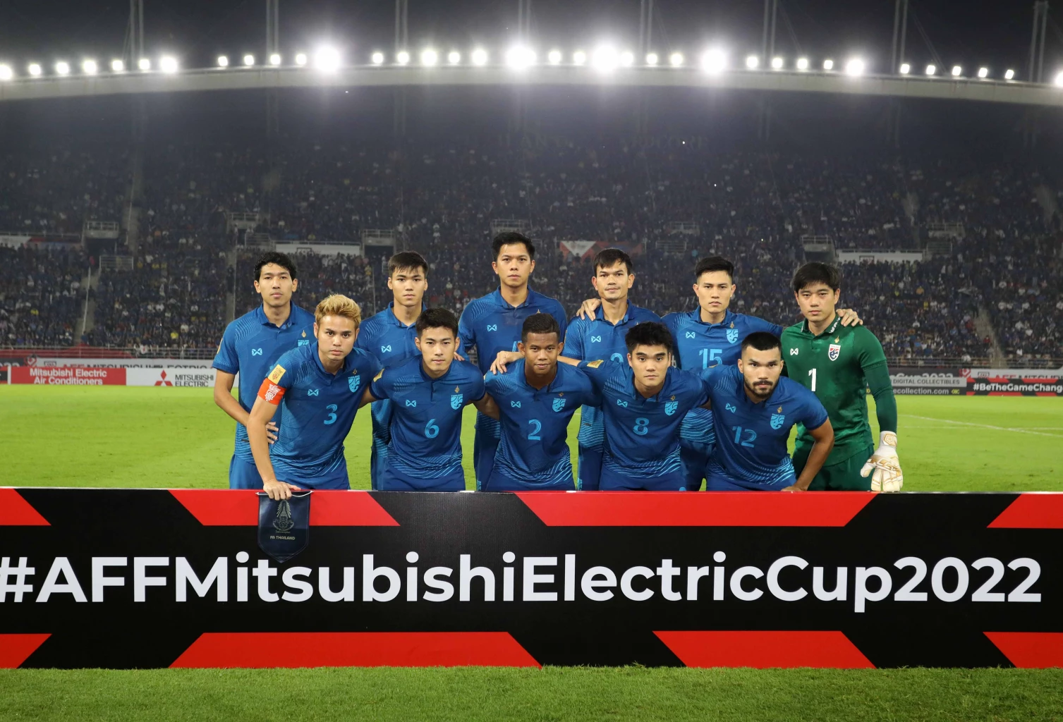 Thailand beat Vietnam 3-2 on aggregate to win their 7th AFF Championship title