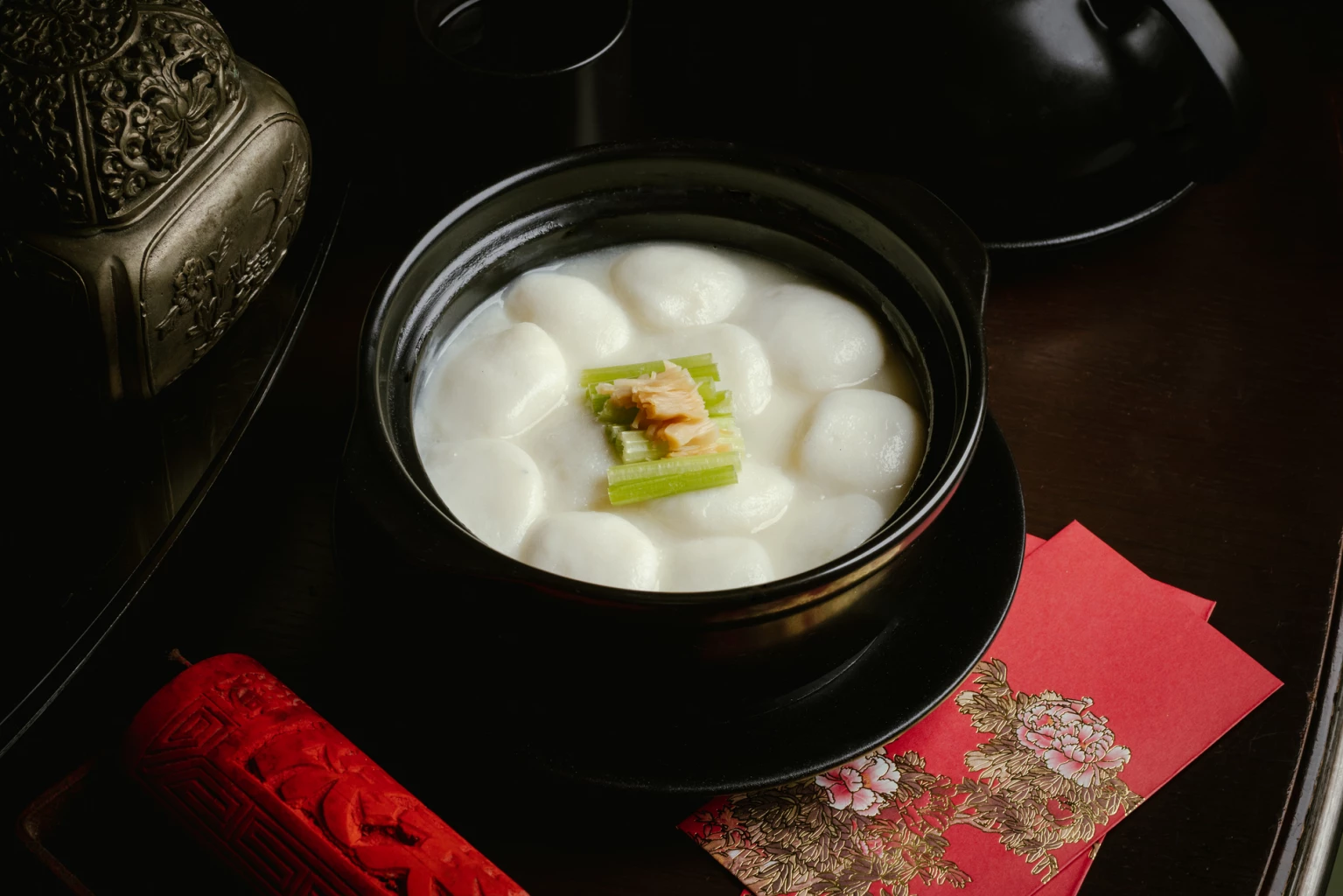 Premier Chinese restaurant Mott 32 at The Standard, Bangkok Mahanakhon announces first Lunar New Year program