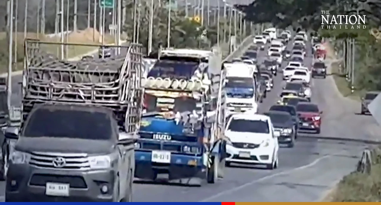 Traffic congestion arrives early as motorists try to avoid New Year jams